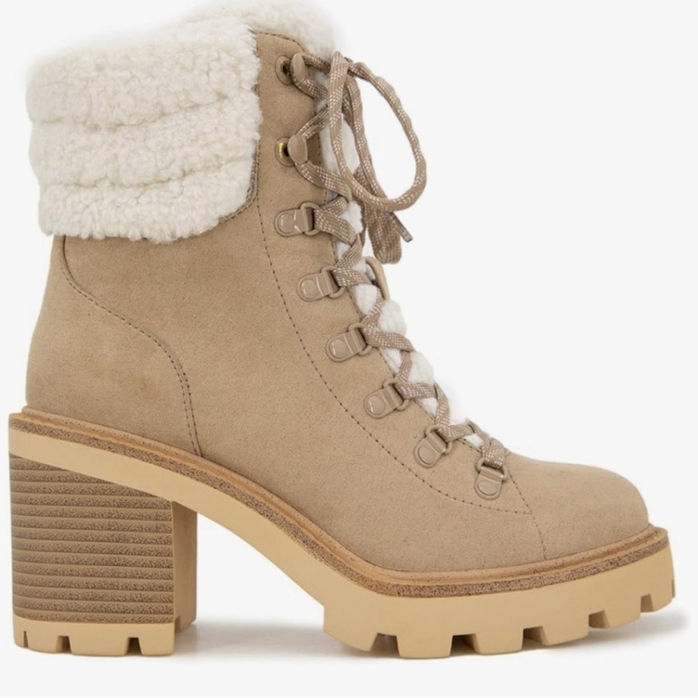 Esprit Tan Ankle Boots chunky heel size 6 NWOT